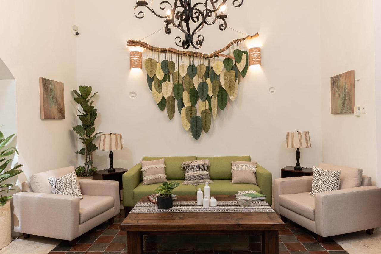 Casa Dos Lirios Hotel Boutique Merida Exterior photo