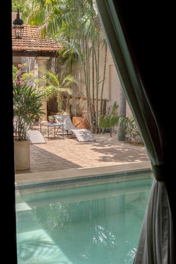 Casa Dos Lirios Hotel Boutique Merida Exterior photo
